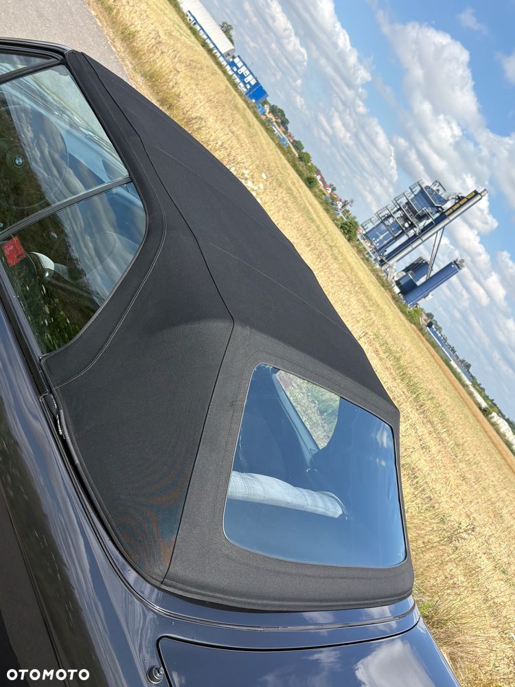 BMW Seria 3 320i - 11
