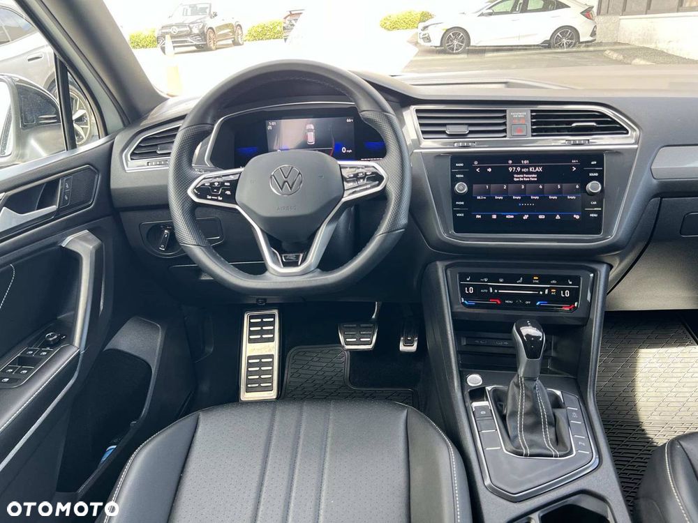 Volkswagen Tiguan - 8