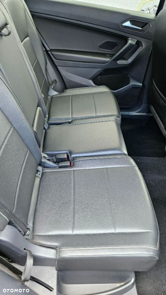 Volkswagen Tiguan - 19