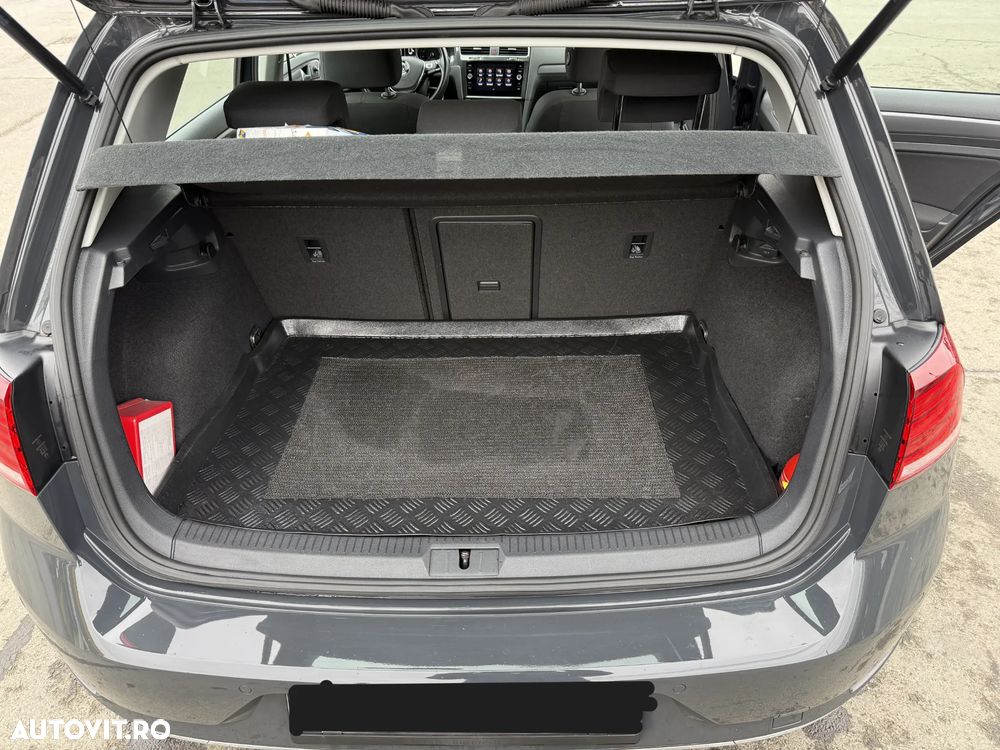 Volkswagen Golf 1.0 TSI Comfortline - 12