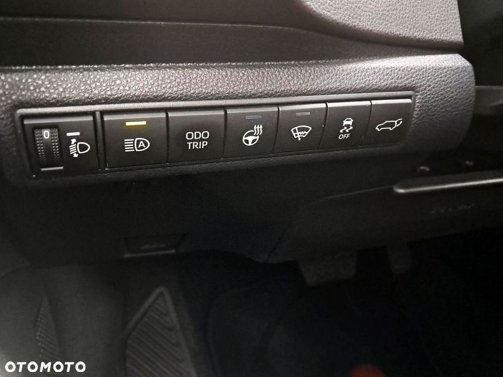 Toyota Corolla - 17