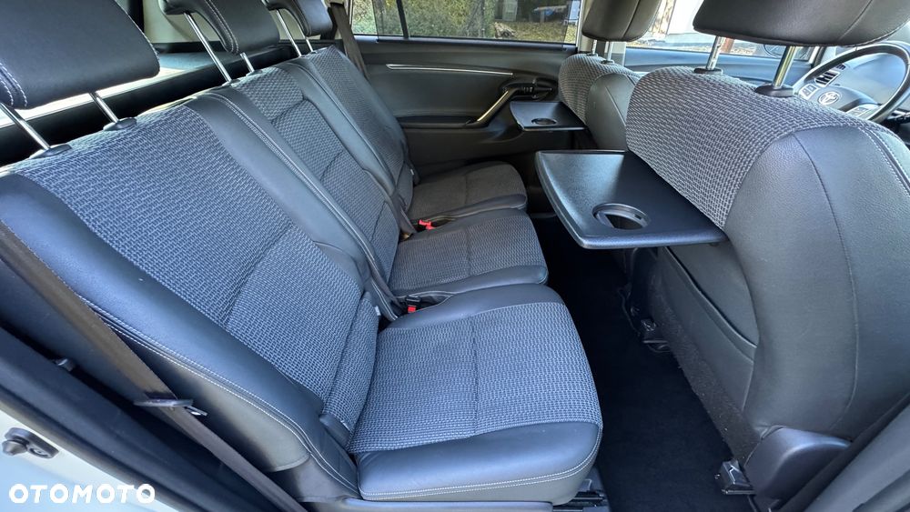Toyota Verso 1.8 Prestige EU5 MS - 36