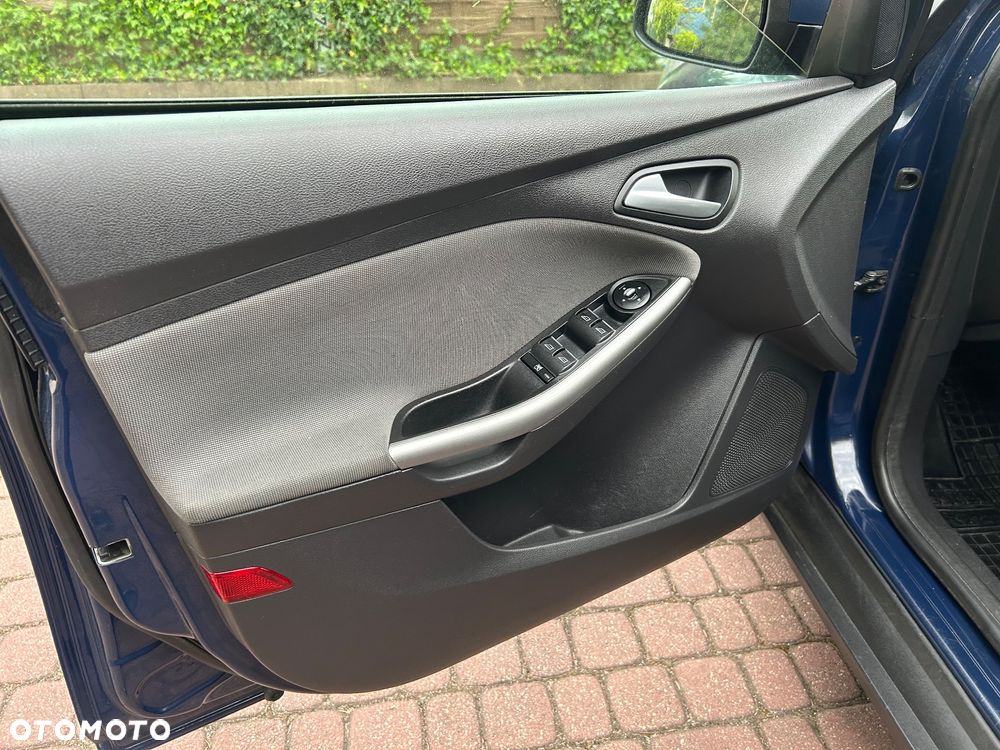 Ford Focus 1.6 TDCi DPF Trend - 13