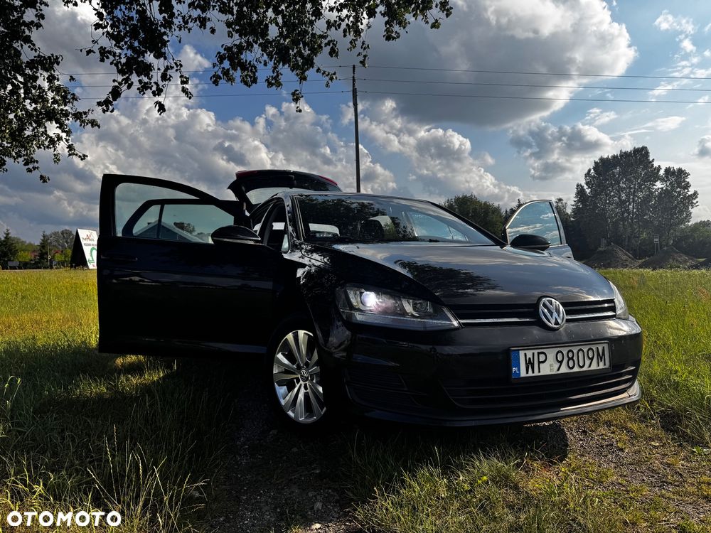 Volkswagen Golf 1.6 TDI BMT Comfortline - 11