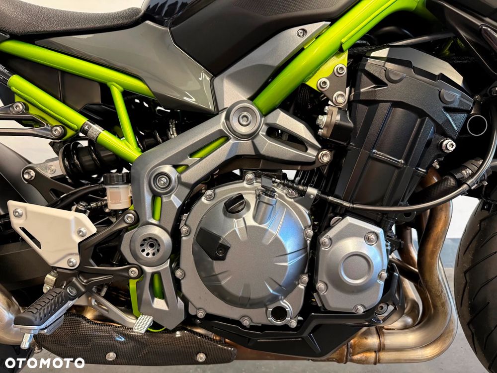 Kawasaki Z 900 - 15