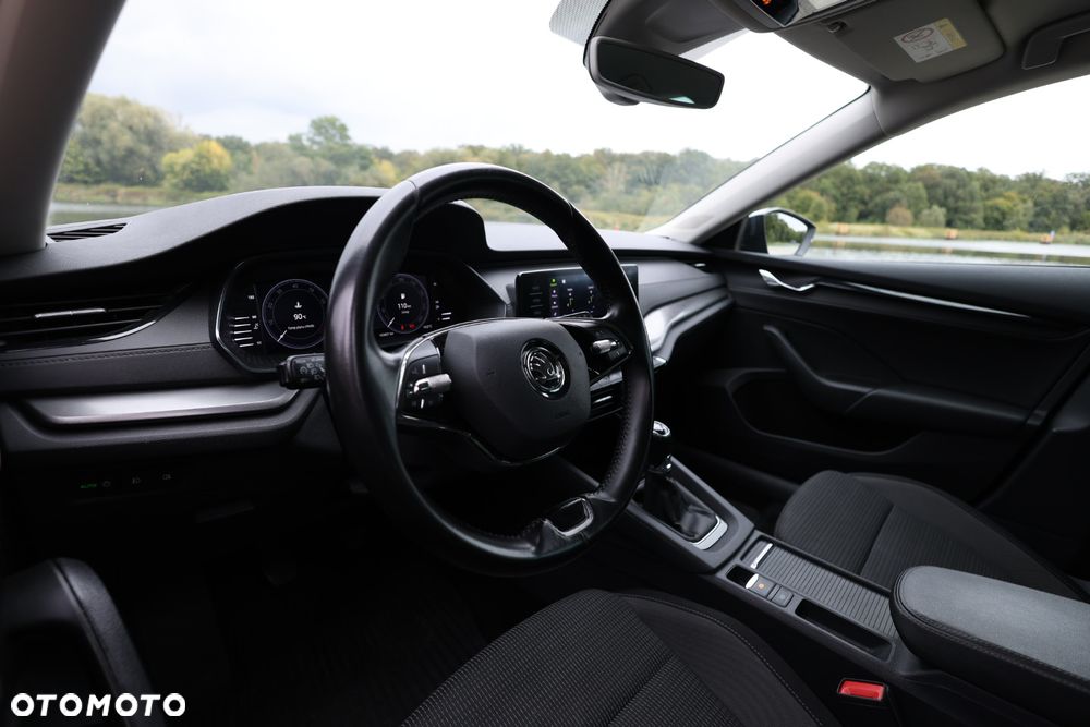 Skoda Octavia 1.5 TSI ACT Style - 22