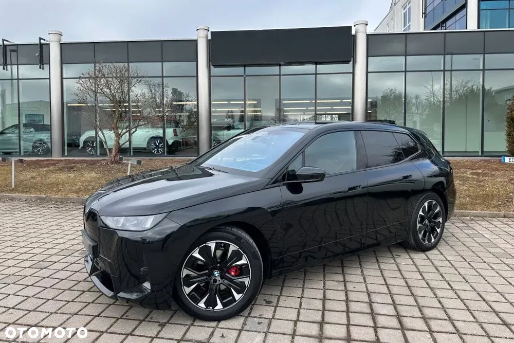 BMW iX xDrive45 100.6kWh - 6