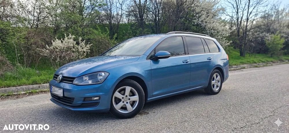 Volkswagen Golf 1.6 TDI DPF BlueMotion Technology Highline - 10