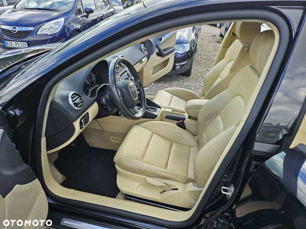 Audi A3 Sportback - 7