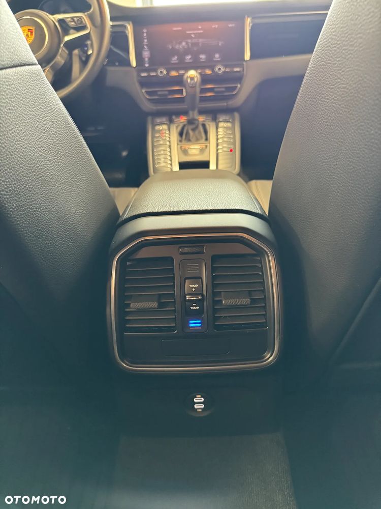 Porsche Macan S - 10