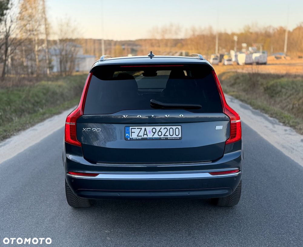 Volvo XC 90 T8 AWD Recharge Ultimate Bright - 24