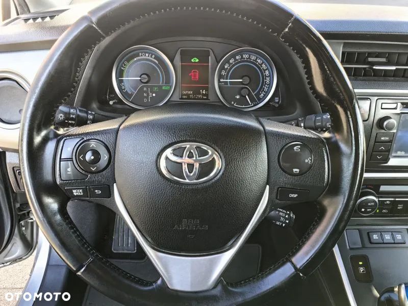 Toyota Auris Hybrid 135 Dynamic - 22