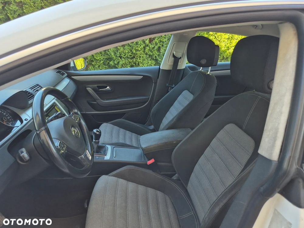Volkswagen CC 2.0 TDI DPF BMT - 14