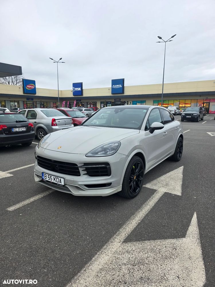 Porsche Cayenne Coupe - 1
