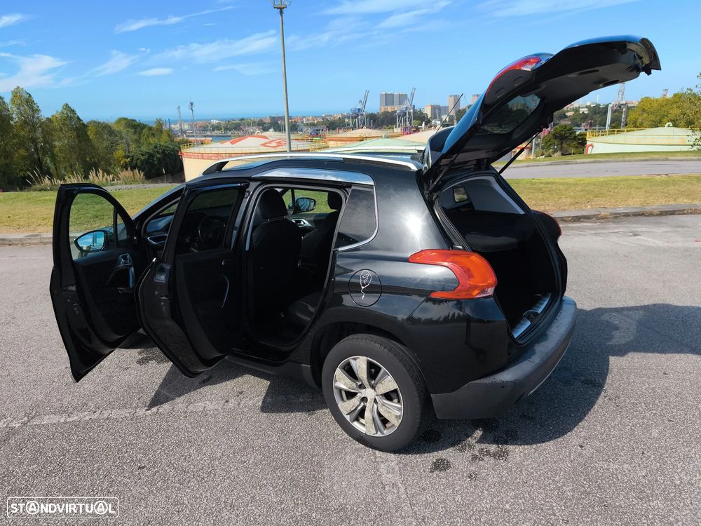 Peugeot 2008 1.2 PureTech Active - 48