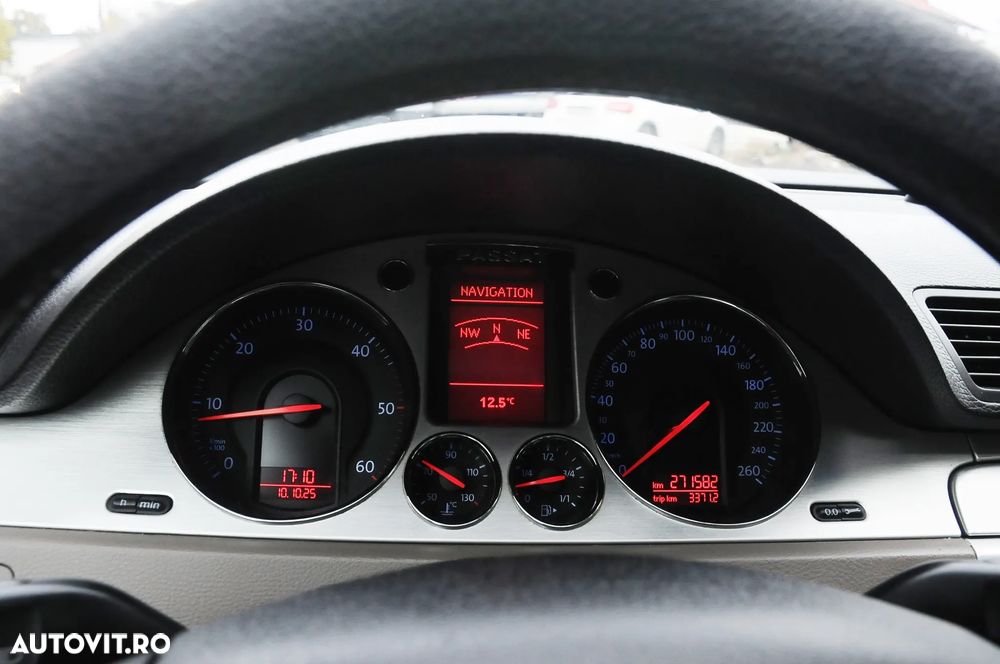 Volkswagen Passat Variant 2.0 TDI Highline DPF - 10