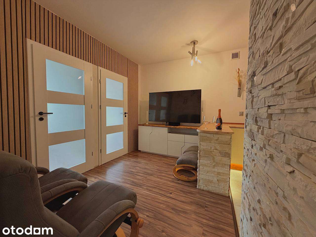 Mieszkanie na sprzedaż, 4 pokoje, 55 m², Bielany Wrocławskie