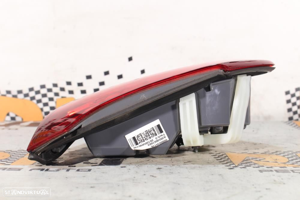 Farolim Direito Mercedes-Benz C-Class T-Model (S205)  A2059061603 / 62 - 6
