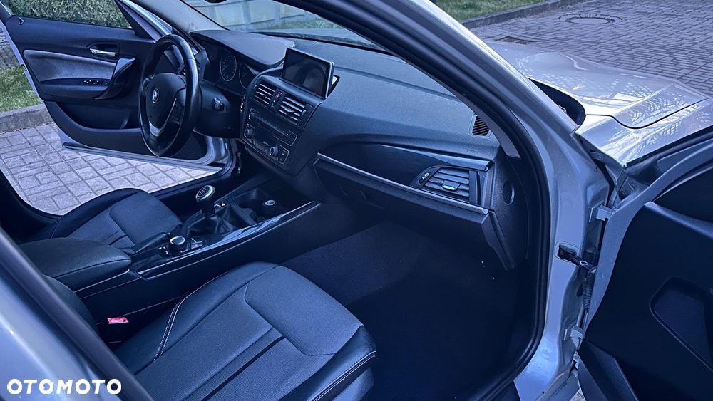 BMW Seria 1 118i Urban Line - 12