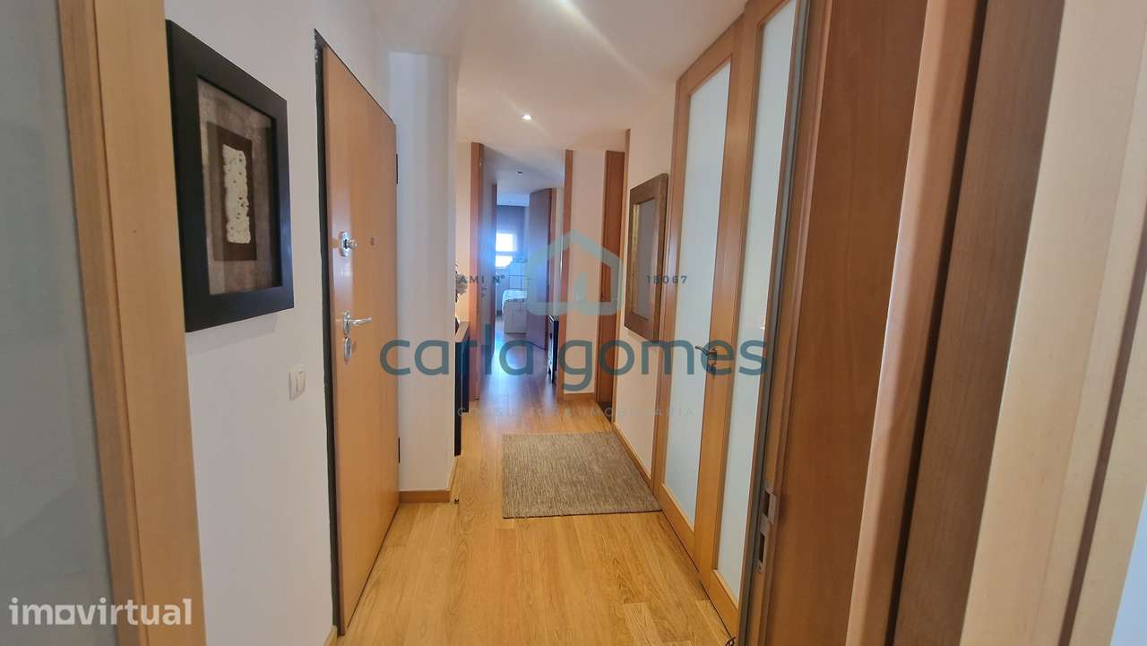 APARTAMENTO T2 C/SUÍTE VARANDA LUGAR DE GARAGEM | RIO TINTO, GONDOMAR - Grande imagem: 3/24