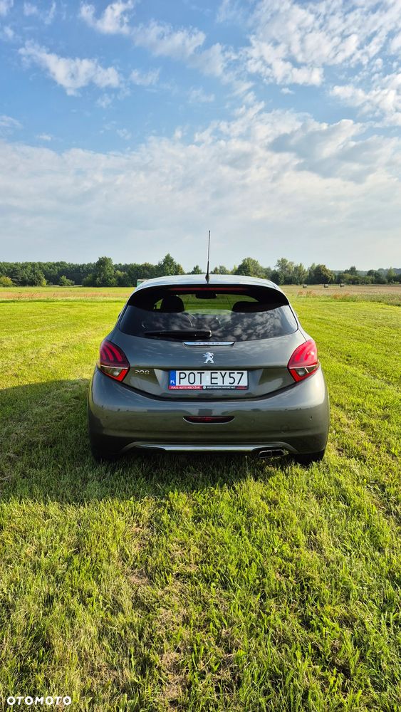 Peugeot 208 GTI 200 THP - 6