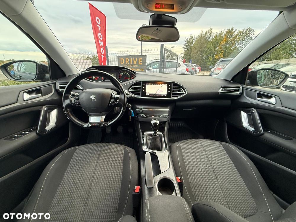 Peugeot 308 - 22
