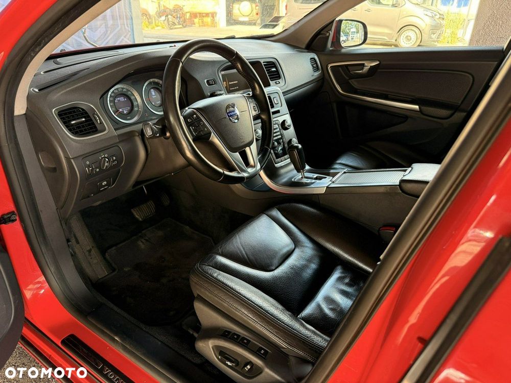 Volvo V60 - 10