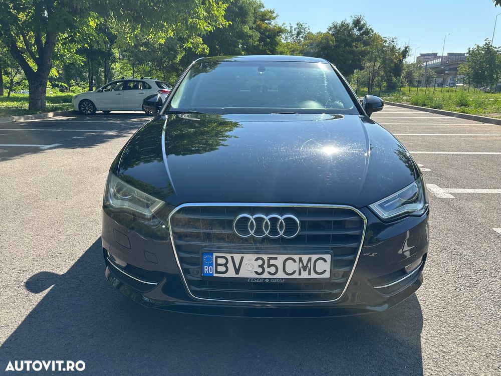 Audi A3 Sportback 2013 photo 2