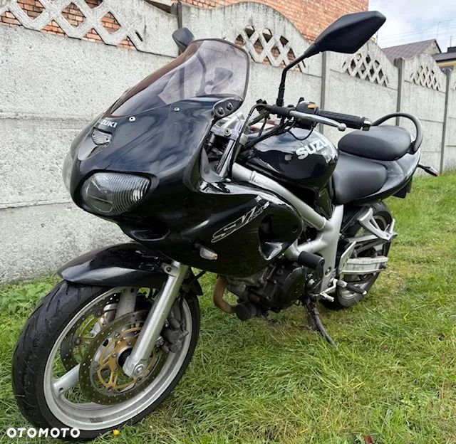 Suzuki SV - 8