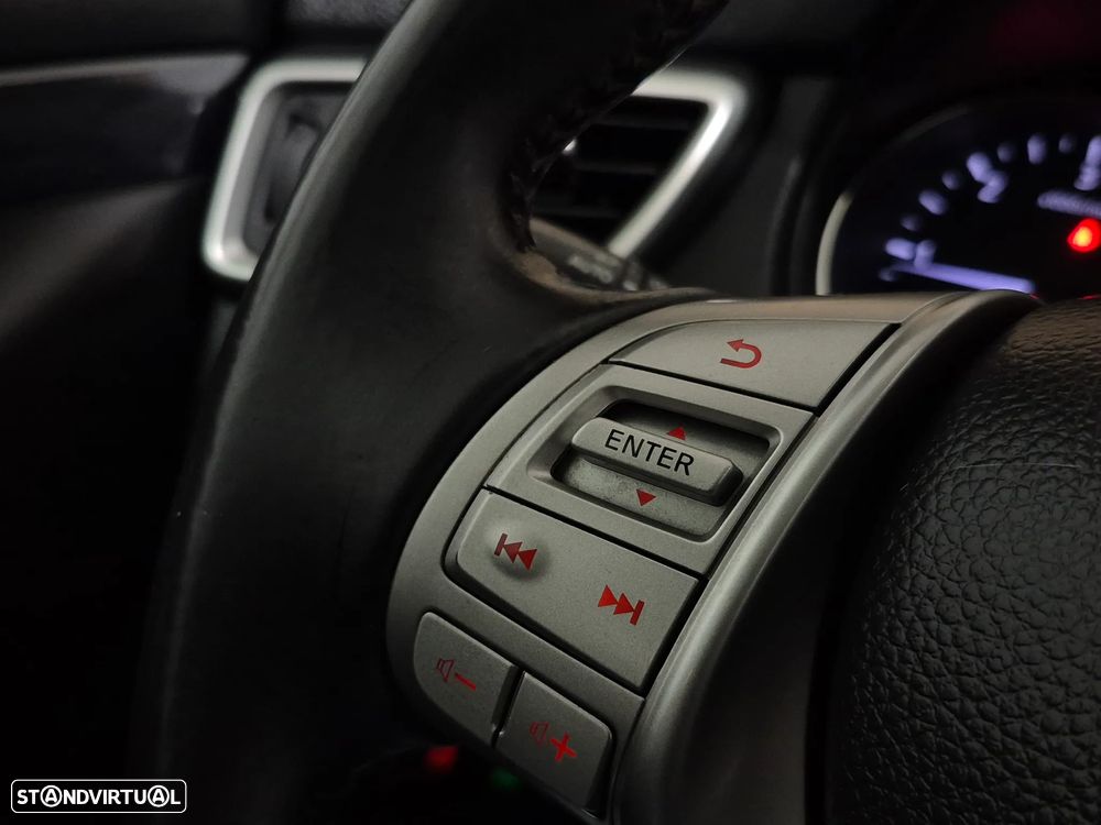 Nissan Qashqai 1.6 dCi Tekna Premium 17 Pele S P.Preta Xtronic - 21