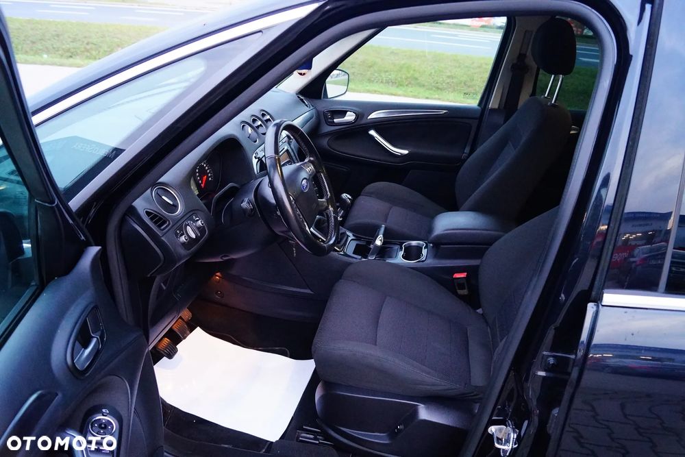 Ford S-Max 2.0 TDCi DPF Titanium - 16