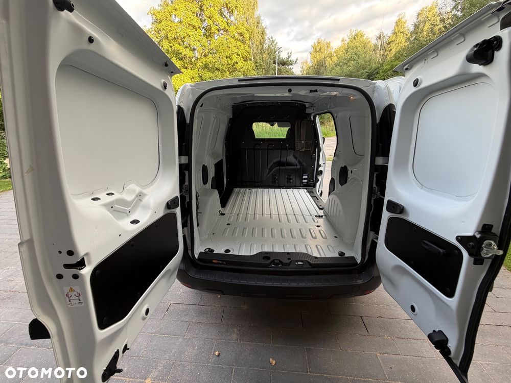 Renault EXPRESS PÓŁ SKÓRY, KLIMATYZACJA, TABLET, TEMPOMAT, 1.5dci - 15