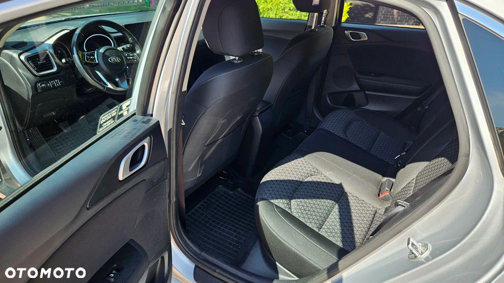 Kia Ceed 1.0 T-GDI M - 10
