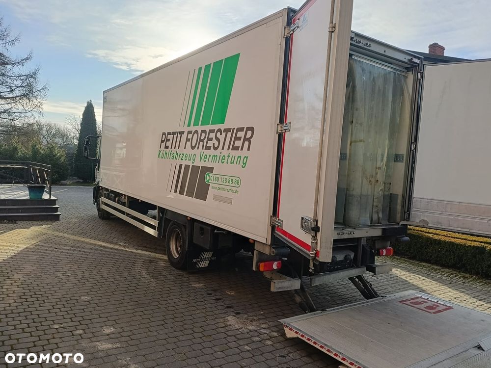 Zabudowa chłodnicza PETIT FORESTIER 18 EPAL 1 lub 2 komory | Carrier Supra | Winda 1500 kg - 1