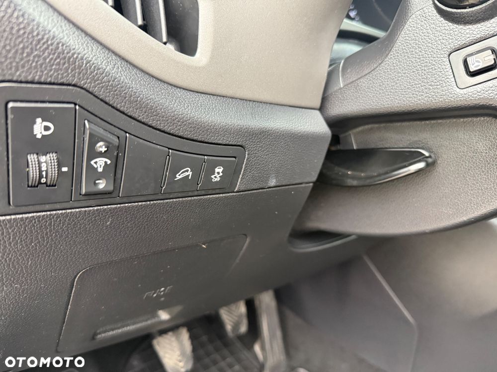 Kia Sportage 1.6 GDI Business Line M 2WD - 18