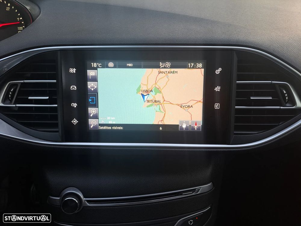 Peugeot 308 SW BlueHDi 120 Stop & Start Business-Line - 19