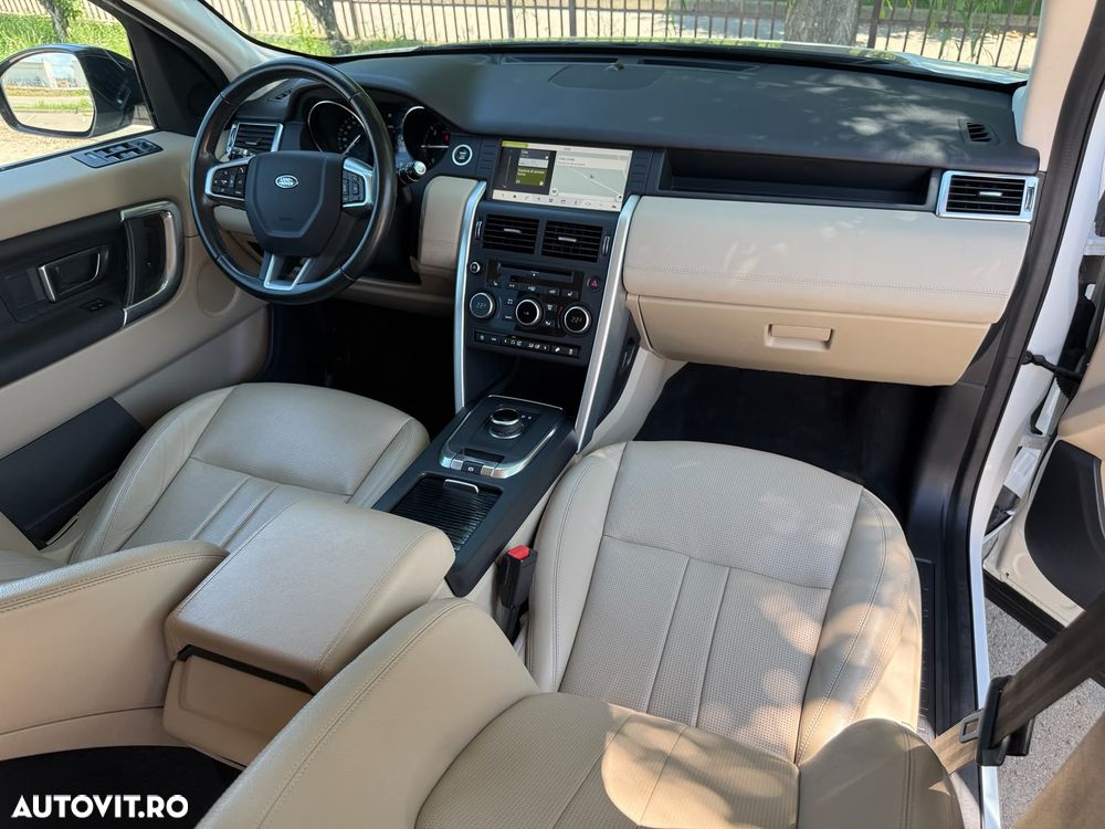 Land Rover Discovery Sport - 29