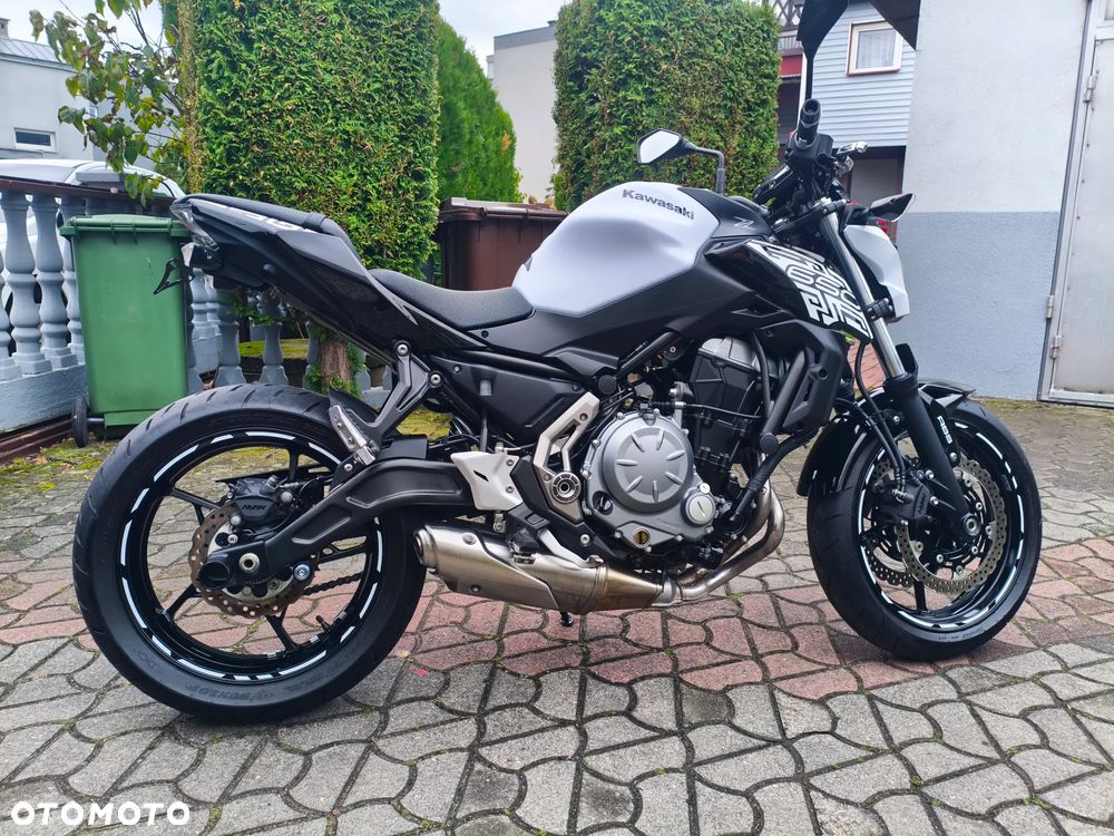 Kawasaki Z 650 - 7