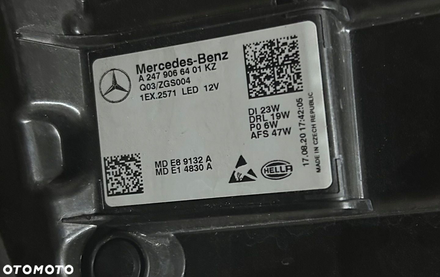 MERCEDES GLA 247 W247 lampa prawa full led A2479066401KZ - 2