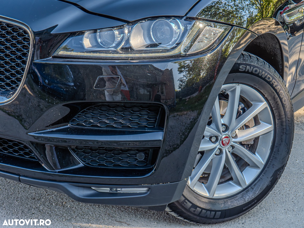 Jaguar F-Pace 20d AWD Aut. Prestige - 28