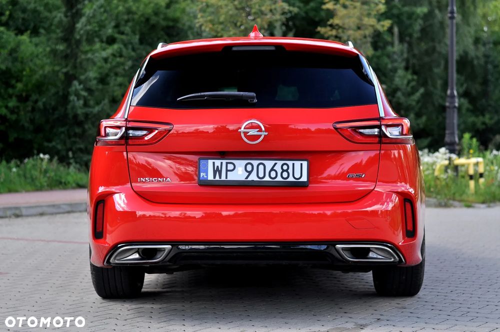 Opel Insignia 2.0 BiTurbo 4x4 GSI - 12
