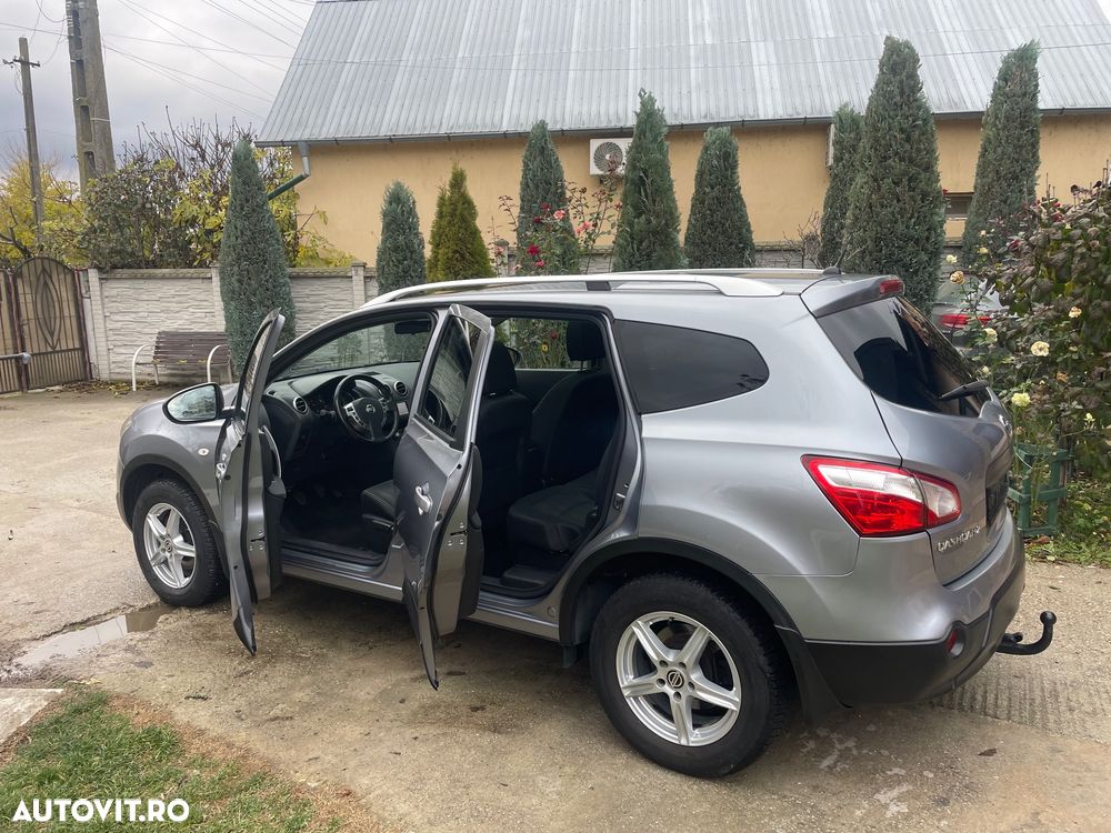 Nissan Qashqai+2 - 15