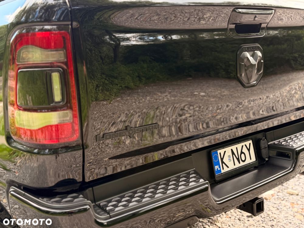 Dodge RAM 5.7 4x4 - 12