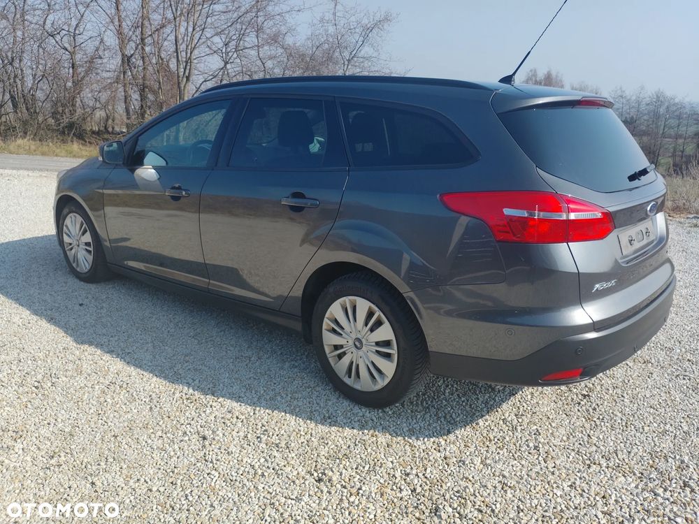 Ford Focus SW 1.0 EcoBoost S&S TITANIUM STYLE - 17