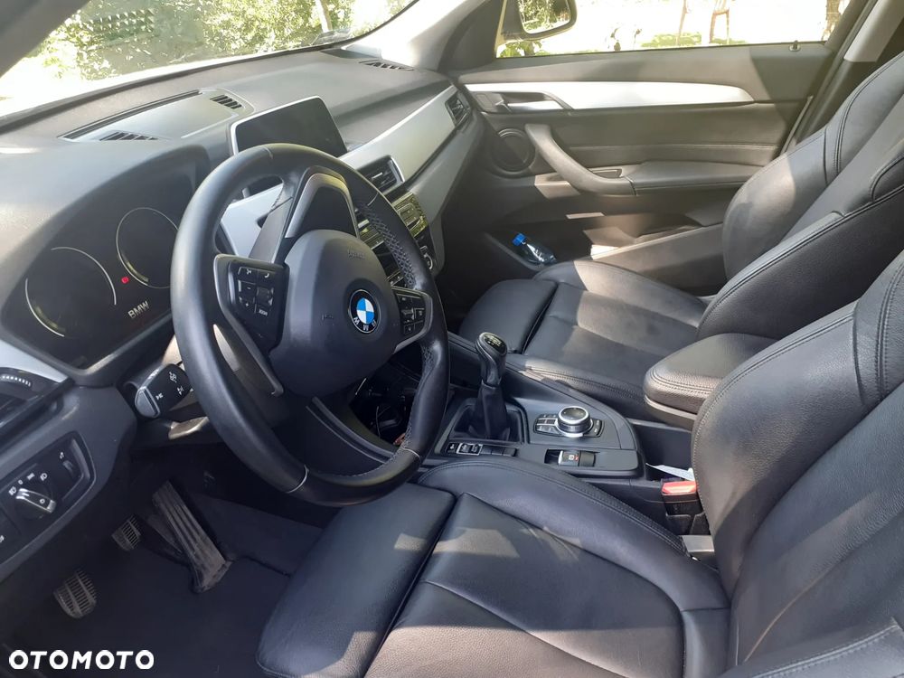 BMW X1 sDrive16d - 4