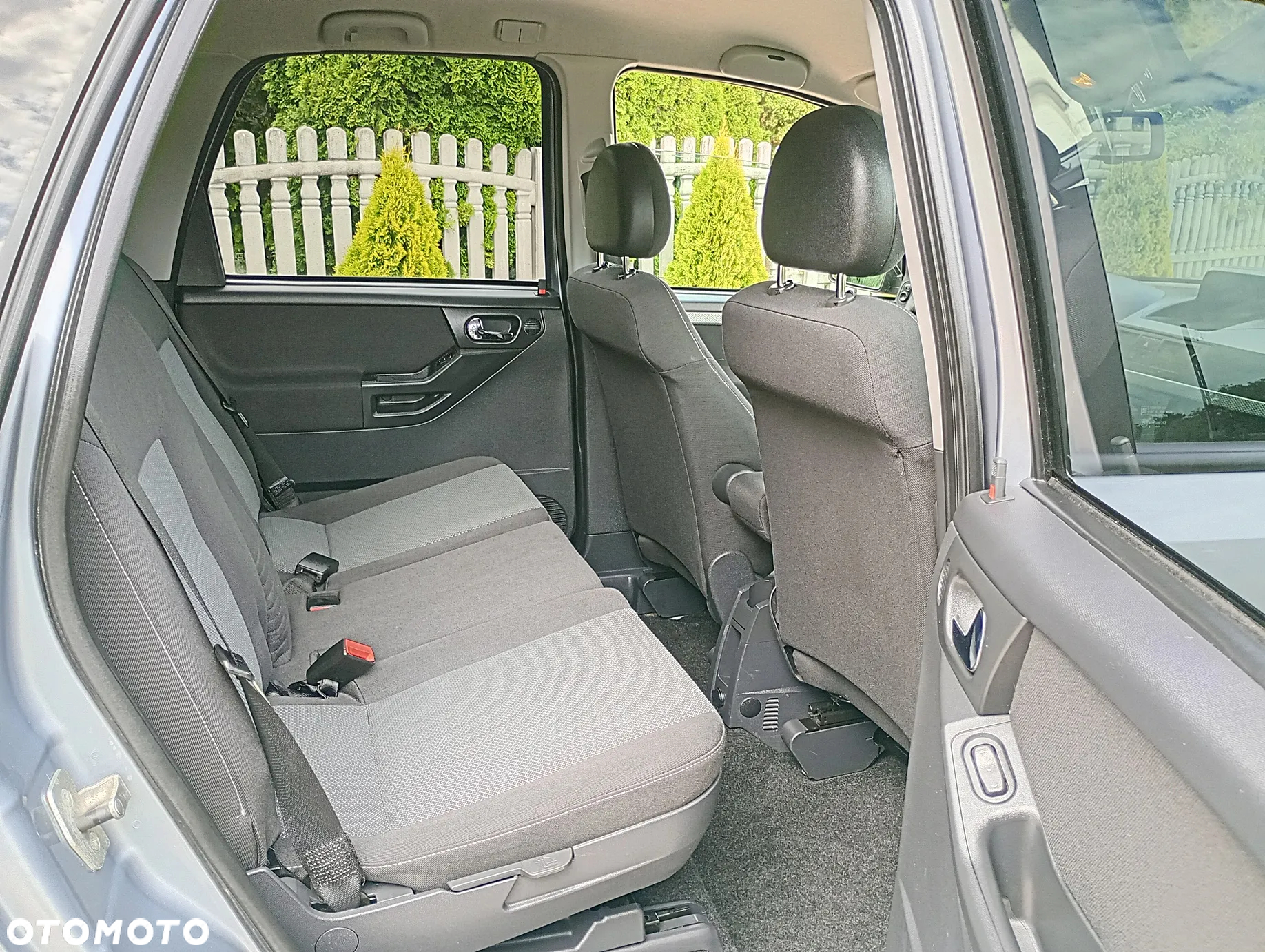 Opel Meriva 1.6 16V Easytronic - 21