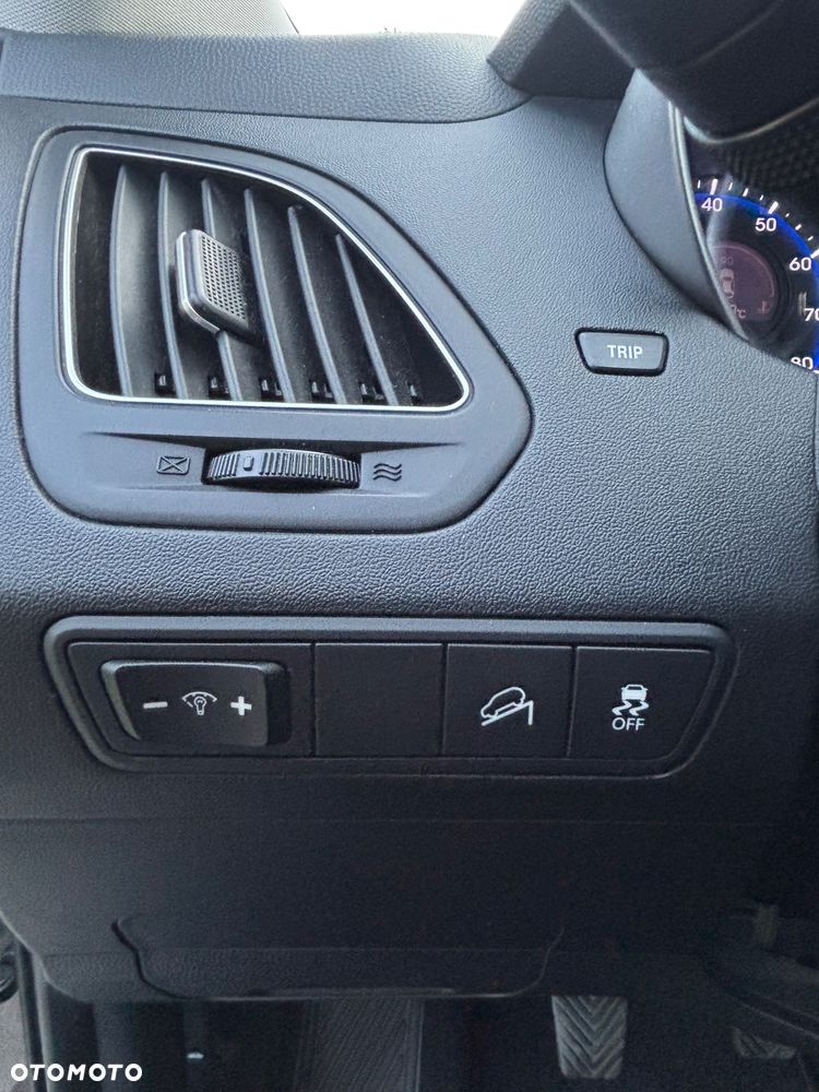 Hyundai ix35 1.6 2WD Comfort - 24