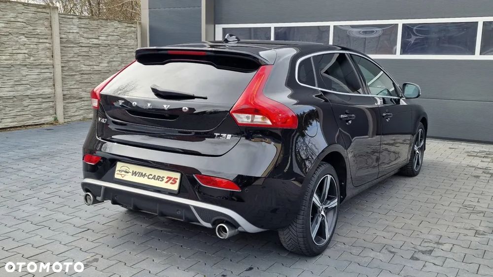 Volvo V40 T3 Geartronic RDesign - 12