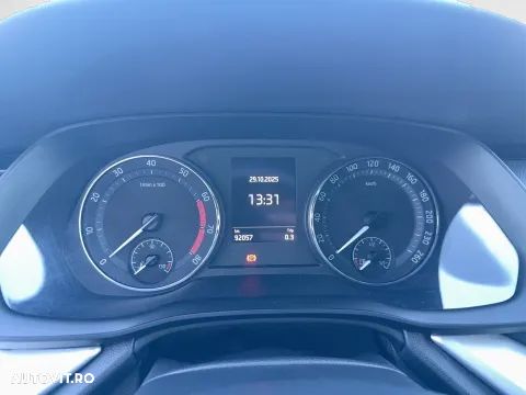 Skoda Octavia 1.5 TSI e-TEC DSG Clever - 9