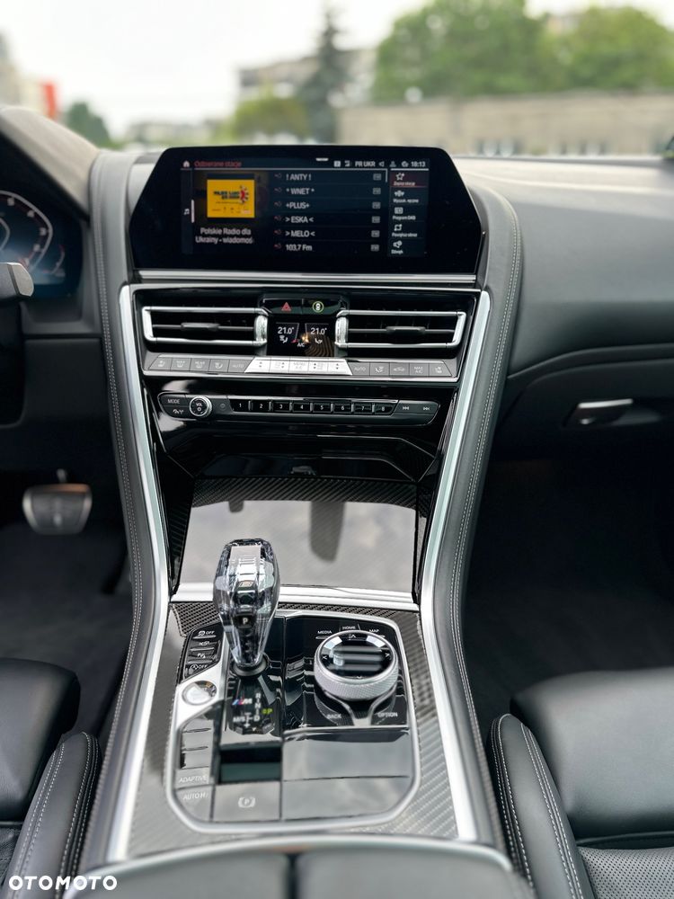 BMW Seria 8 - 22